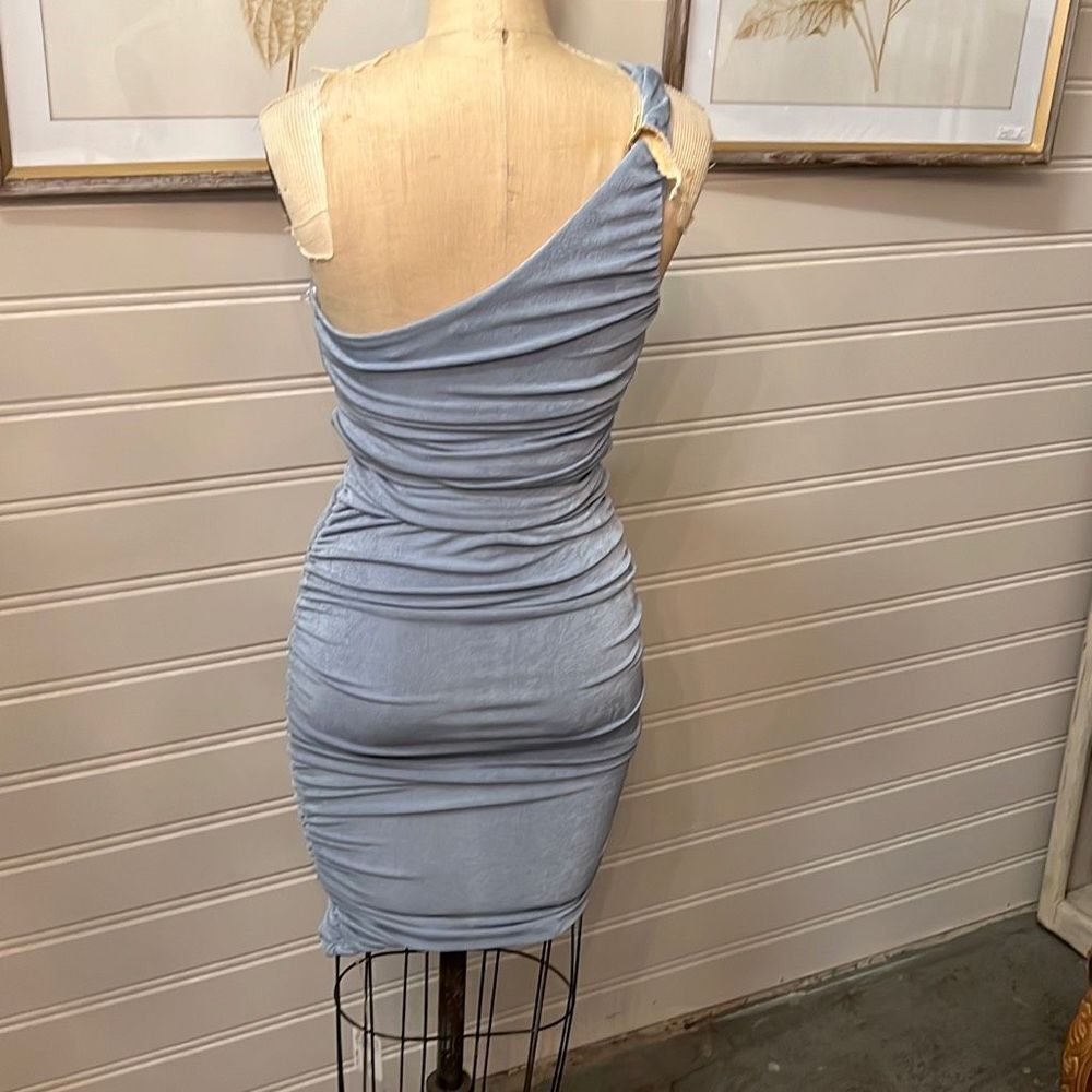 ❤️Olive Tree Light Blue One Shoulder Ruched Midi Dress Size Small - Picture 7 of 9